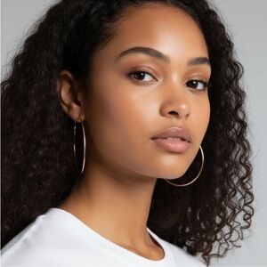 Elegant Gold Hoop Earrings